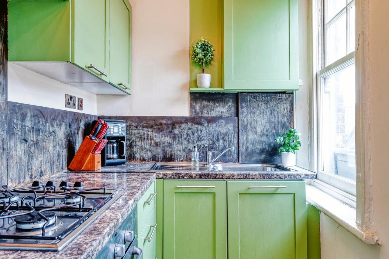 Sunny Corner Apartment In Center Of London Kültér fotó